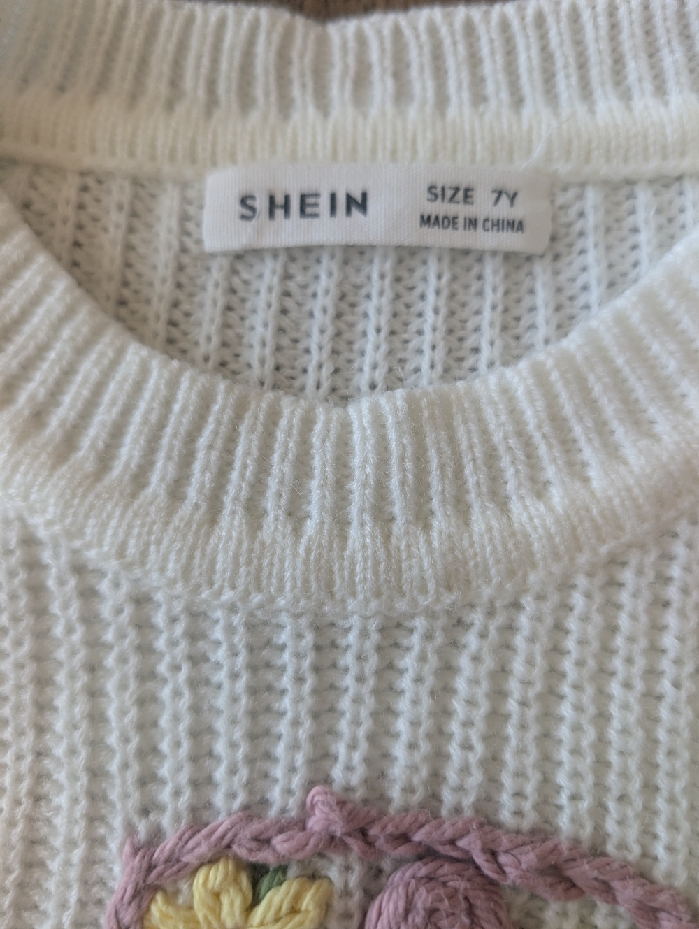 Cream Knit Sweater with Pink and Yellow Floral Patch Letter "P" - Picture 3 of 8